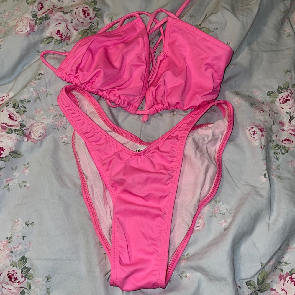 Pink vintage 90s bikini